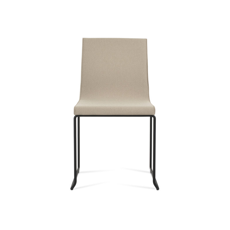 Chaise rembourrée empilable en tissu Polo, Beige, Noir mat