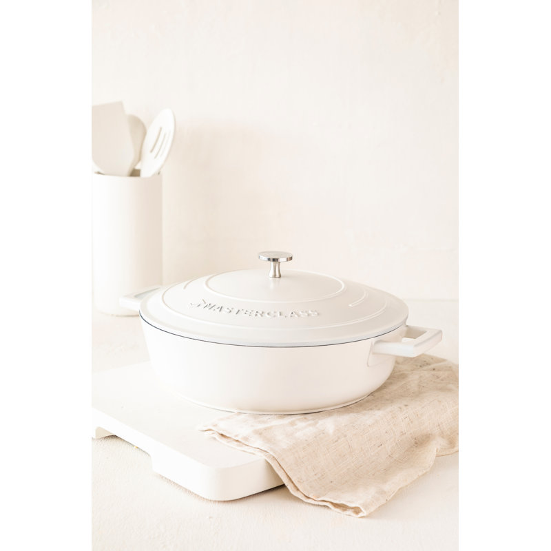 MasterClass Cast Aluminum Shallow Casserole 4L, Cream