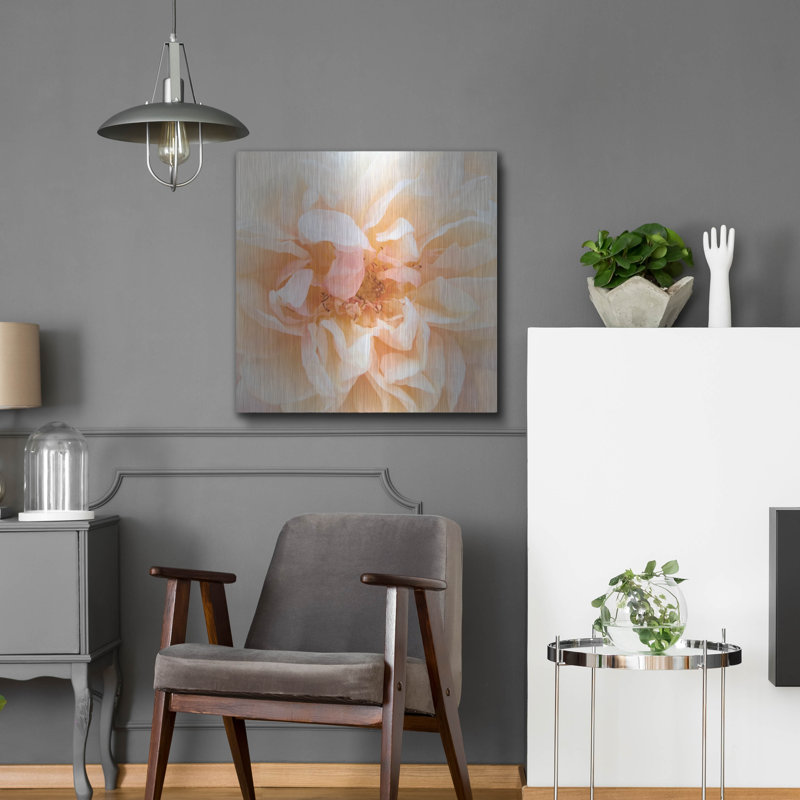 «Promise Rose» par Rebecca Swanson