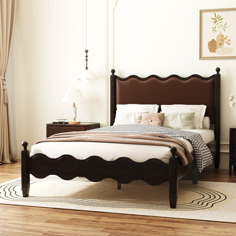 Structure de lit en bois avec tête de lit tapissier Ines - Revêtement en cuir végétalien, Double, Brun