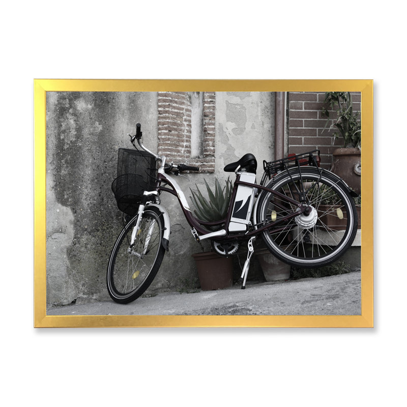Vélo de style rétro - reproduction de cadre photo sur toile, H 24 po x l 36 po x P 1 po, Impression dorée sur toile encadrée
