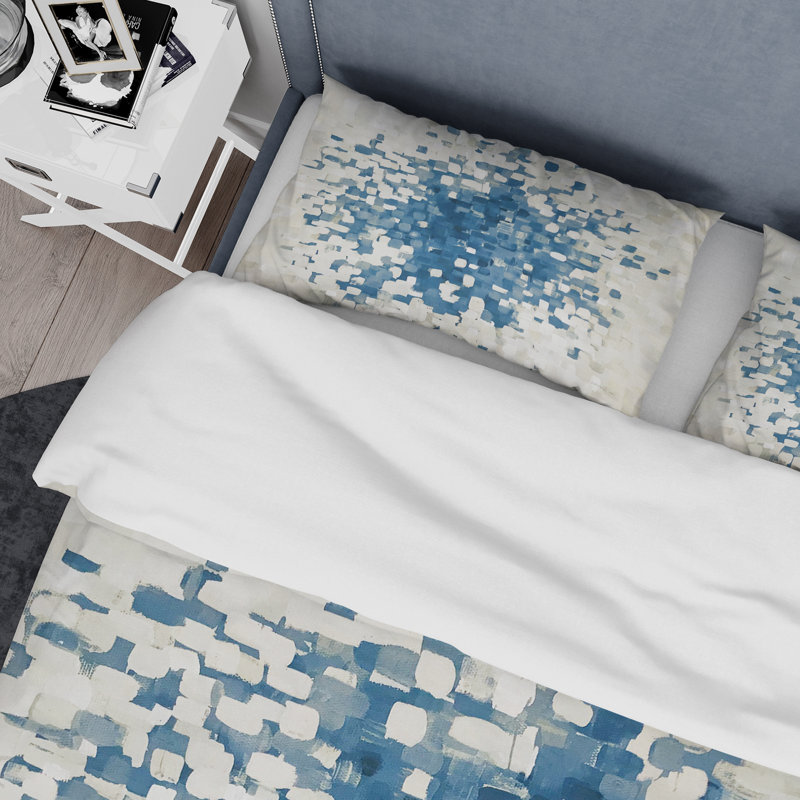 Geometric Blue Spots - Modern & Contemporary Duvet Cover Set - Microfiber Polyester, Full/Queen Duvet Cover + 2 Shams