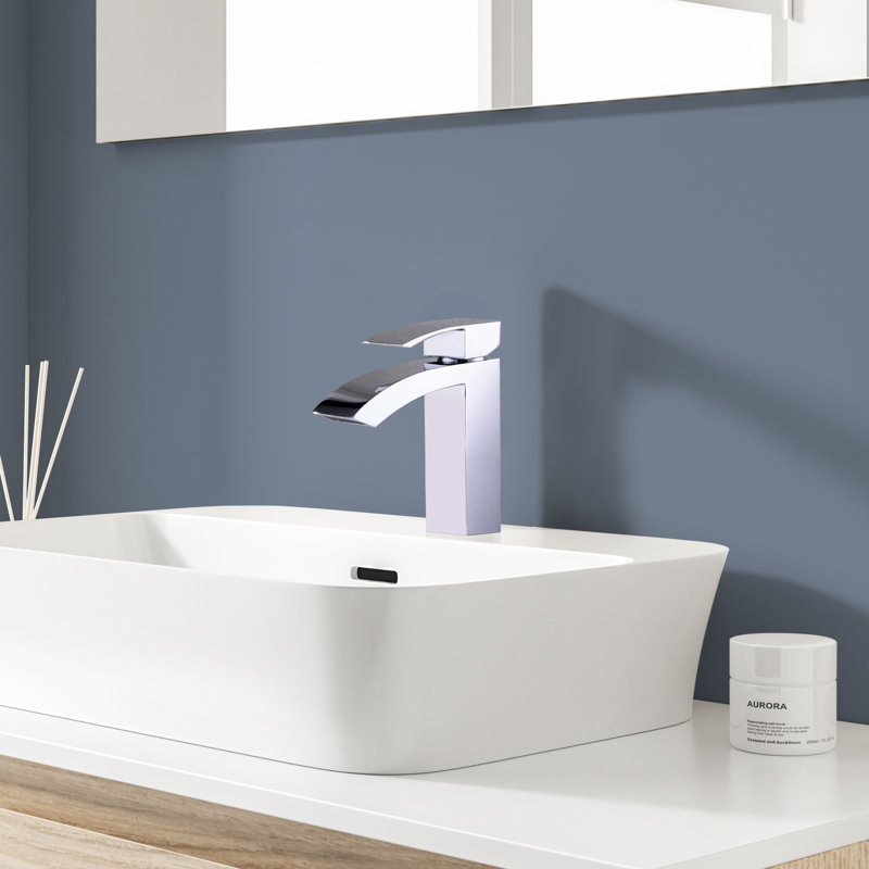 Single-Hole Single-Handle Bathroom Faucet