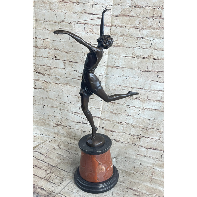 Shaylan Figurines & Sculptures
