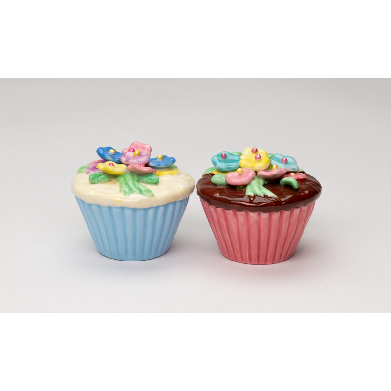 Cosmos Gifts Flower Cupcake Salt and Pepper Set