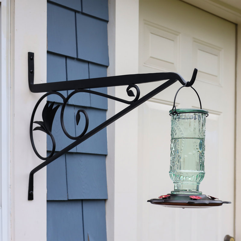 Metal Bracket Plant Stand