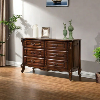 Buffet en bois massif de style européen