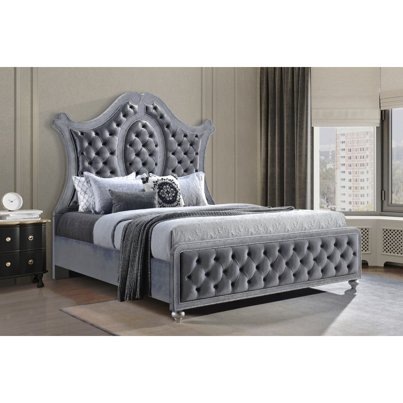 Lit de grand lit 1pc avec tête de lit capitonnée, revêtement luxueux et garniture cloutée complexe à motif de losanges touffeté de luxe moderne