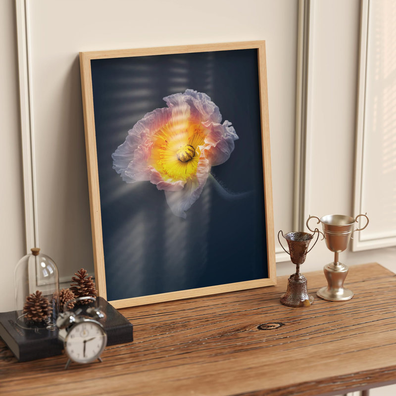 Iris, fleurs, teintes jaunes et roses, botanique, antique, floral, nature, petit décor, H 14 po x l 11 po, Naturel