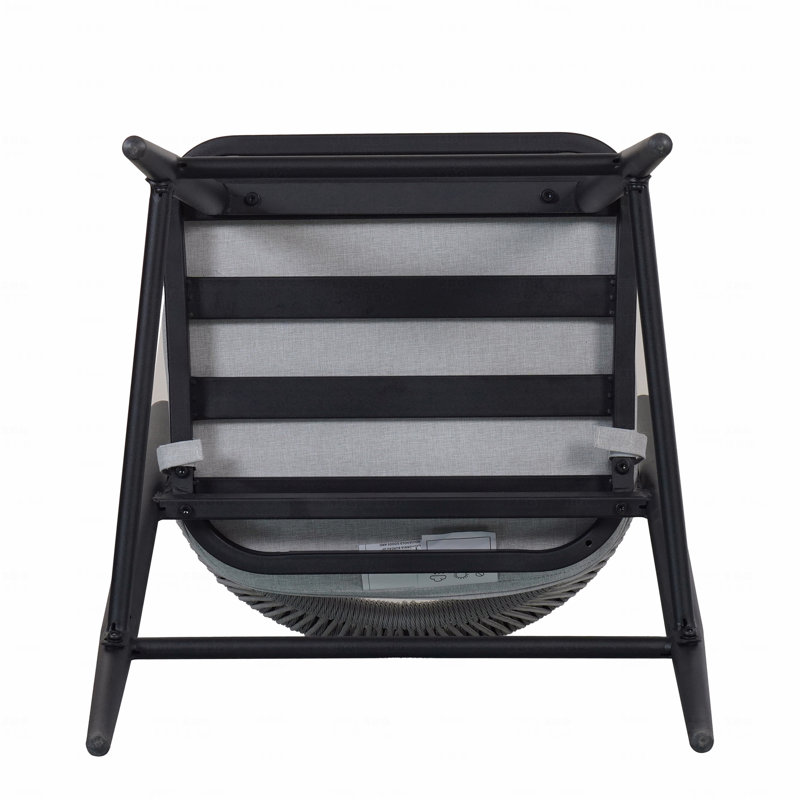 Ensemble de 2 tabourets de comptoir de patio extérieur, structure en métal d'une hauteur de siège de 26 po avec dossier en forme de feston en rotin de polyéthylène