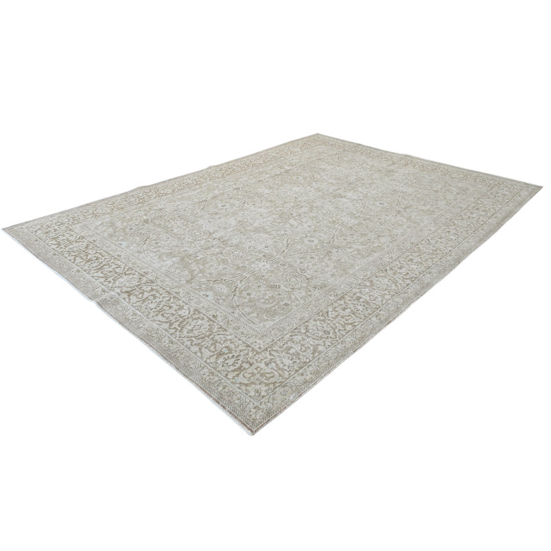 High-Quality Hand-Knotted Silver And Camel Area Rug