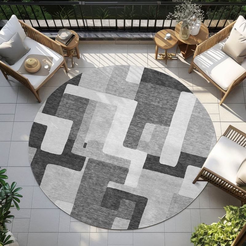  Chayden Non-Slip Indoor / Outdoor Area Rug, Round 8'