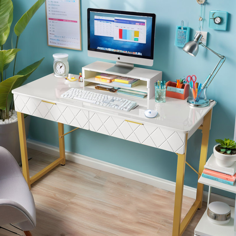 Karlskrona 39.4"W Computer Desk with Drawers, White