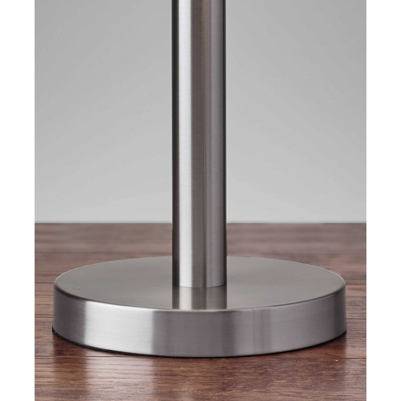 Lampe de chevet en métal argenté 28 po avec abat-jour tambour blanc Jaxony