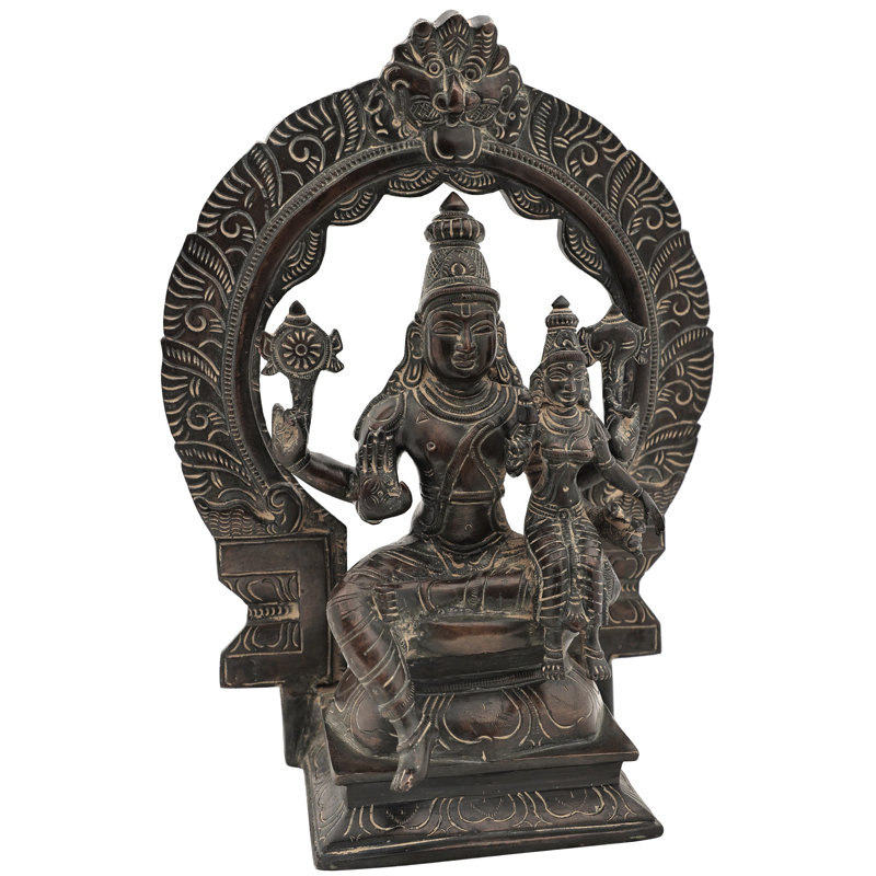 Figurine lord Vishnu avec Lakshmi assis sur un trône Kirtimukha Prabhawali