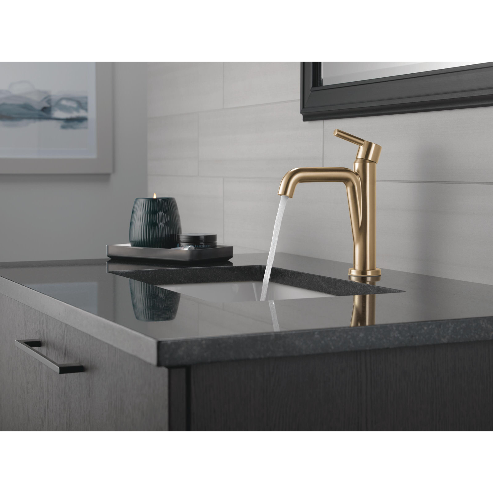 Nicoli Single-Hole Bathroom Faucet with Drain, Champagne Bronze