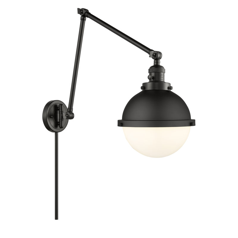 Bras pivotant 1 lumière 9 po Shauna 8 po, Blanc mat, Noir mat, DEL