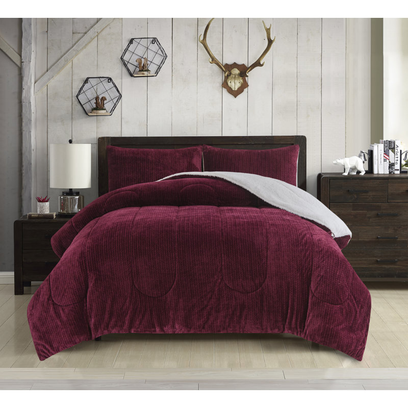 Mountain Ridge Sweater Knit Polyester Solid Colour Comforter, Winery, King Comforter + 2 King Pillow Shams