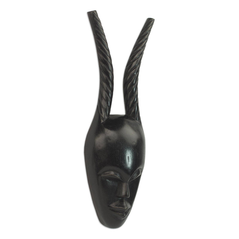Masque en bois femme warrior ashanti
