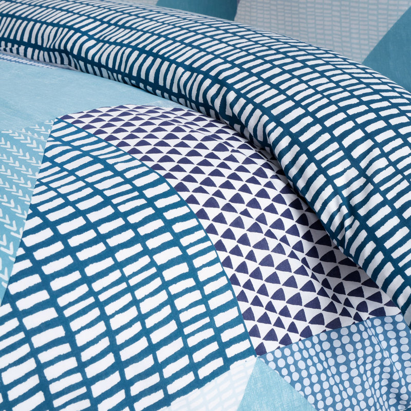 Larsson Geo Duvet Cover Set, Teal Green, Kingsize Duvet Cover + 2 Standard Pillowcases