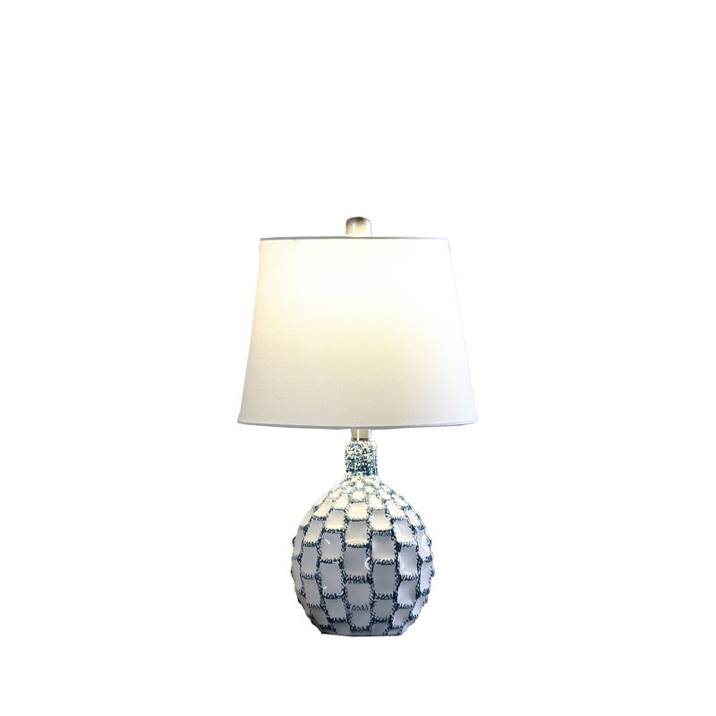 Devatt Table Lamp