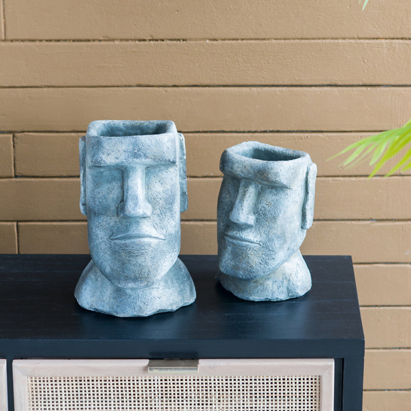 Jardinière en ciment pour l'île de Pâques, H 9 po x l 5,5 po x P 5 po