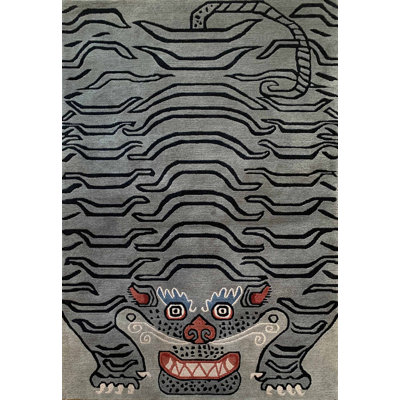 Tiger Pelt Gray