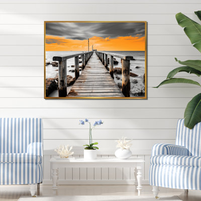 «Alleris Beach», impression sur toile, jetée jaune et grise II
