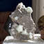 Vert apophyllite multiterminée avec stilbite