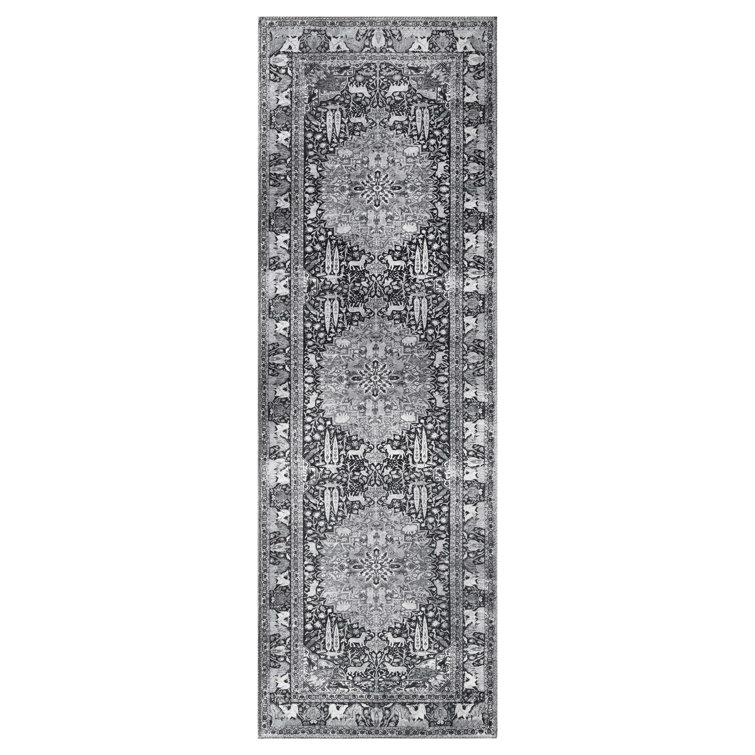 Dragomira Washable Oriental Indoor Rug
