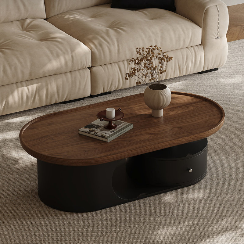 Table basse ovale de rangement de style médiéval