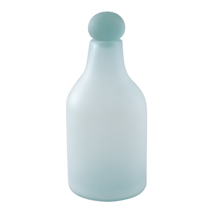 Bouteille en verre givré, H 22 po x l 10 po x P 10 po
