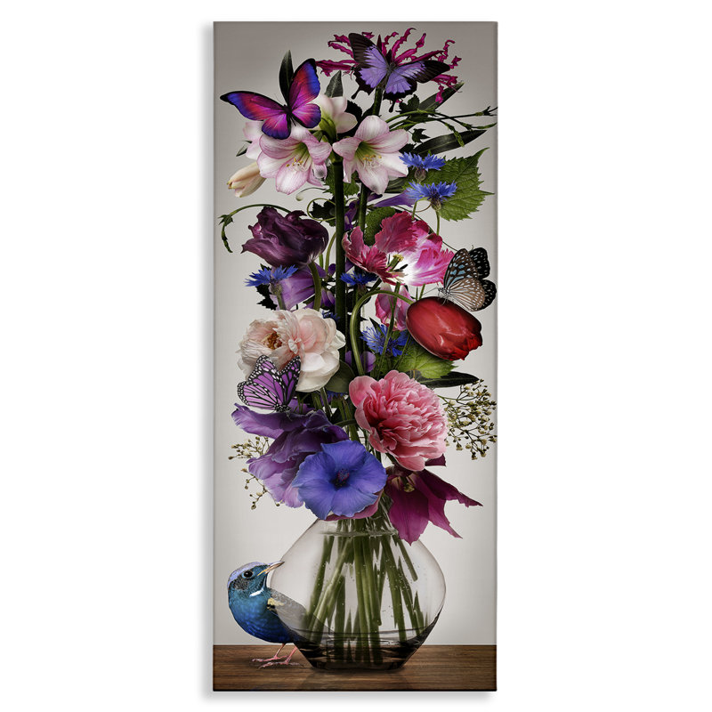 «Bird Peeking at Bouquet», art mural sur toile par Reinders, H 24 po x l 10 po