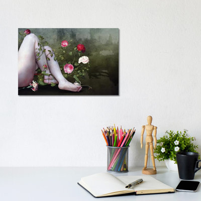 Squirt by José Luis Guerrero - Wrapped Canvas Gallery-Wrapped Canvas Giclée