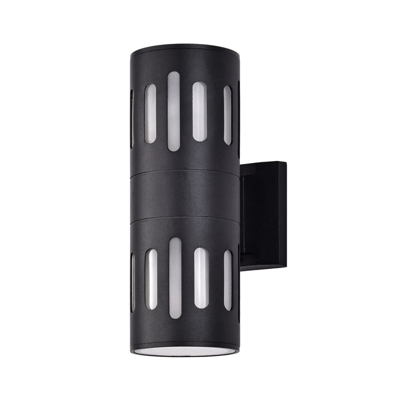 Bryshon Wall Light