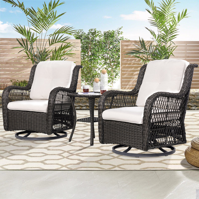 Chaise berçante pivotante avec coussins Shawen, Crème