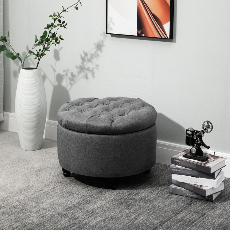 Tissu gris pour un rangement confortable dans le salon avec une housse de qualité - un accessoire pratique pour la maison