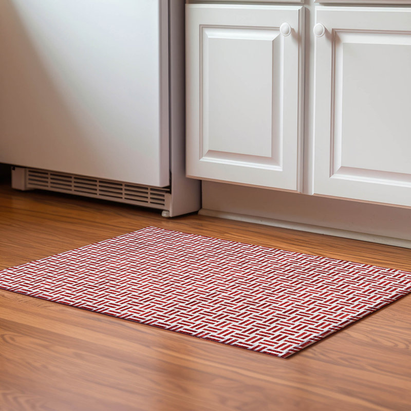 Tapis rouge lavable à la machine de qualité supérieure Prisco, Rectangle 1 pi 8 po x 2 pi 6 po