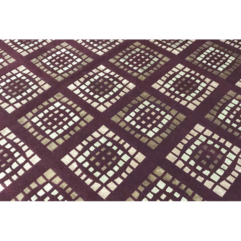 Tapis rouge noué à la main de haute qualité