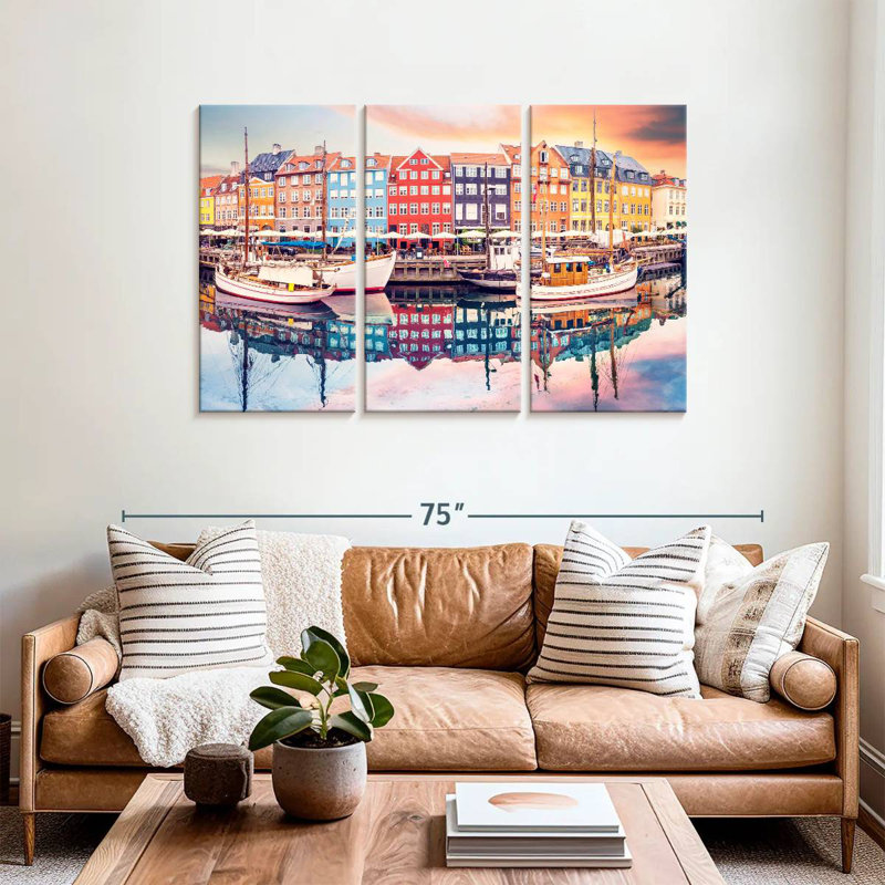 Séoul, quartier coloré de Nyhavn, H 36 po x l 57 po