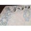 Tapis corail / bleu en laine noué à la main de conception unique 9 pi 11 po x 12 pi 10 po années 1960 Froney