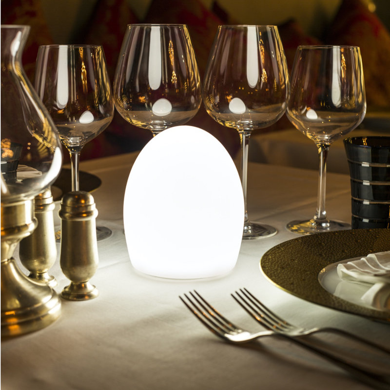 Point Outdoor Table Lamp
