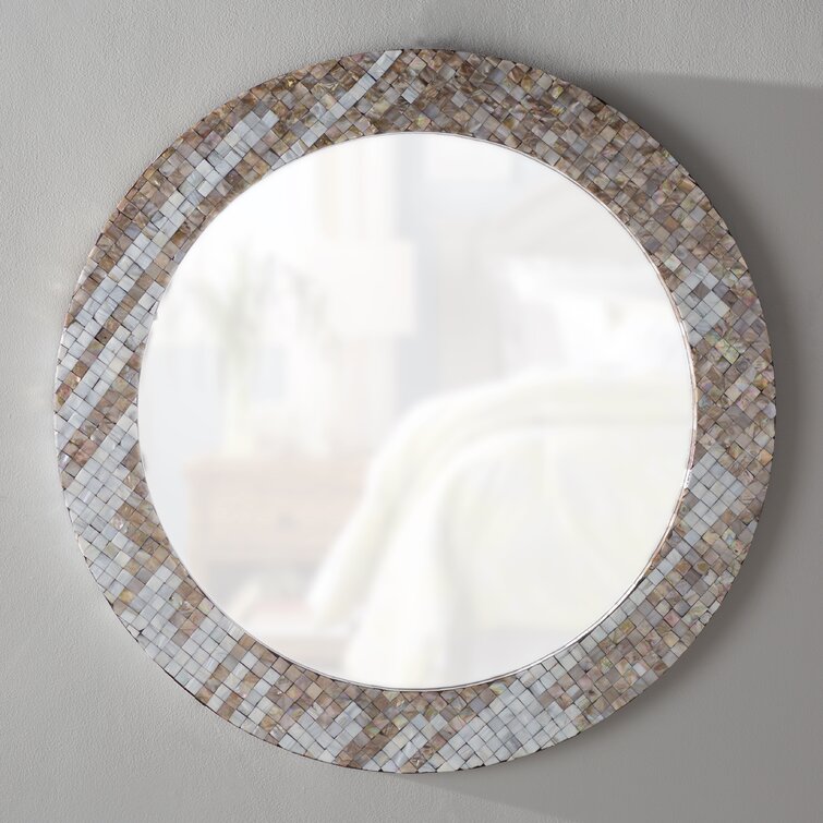 Conradine Round Traditional/Coastal Accent Mirror