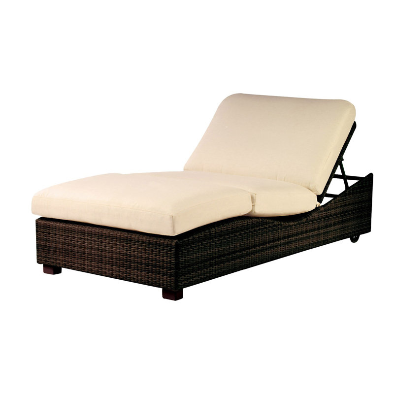 Outdoor Wicker Chaise Lounge , Cushion Included, Coffee, Incline Red