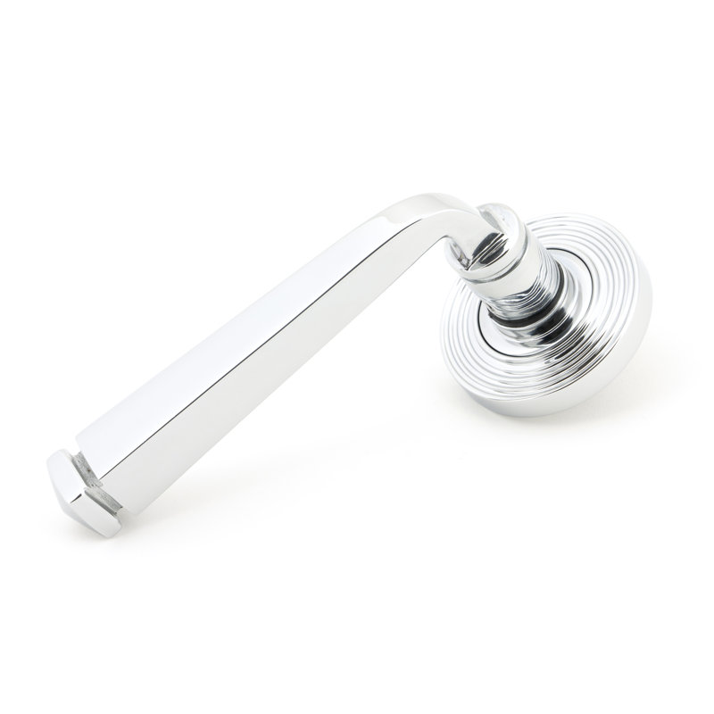 Avon Latch Right Hand Door Handle, Polished Chrome