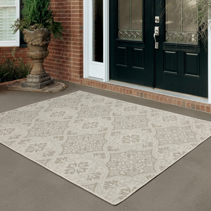 Anne Damask Indoor / Outdoor Rug, Rectangle 6'7" x 9'2"