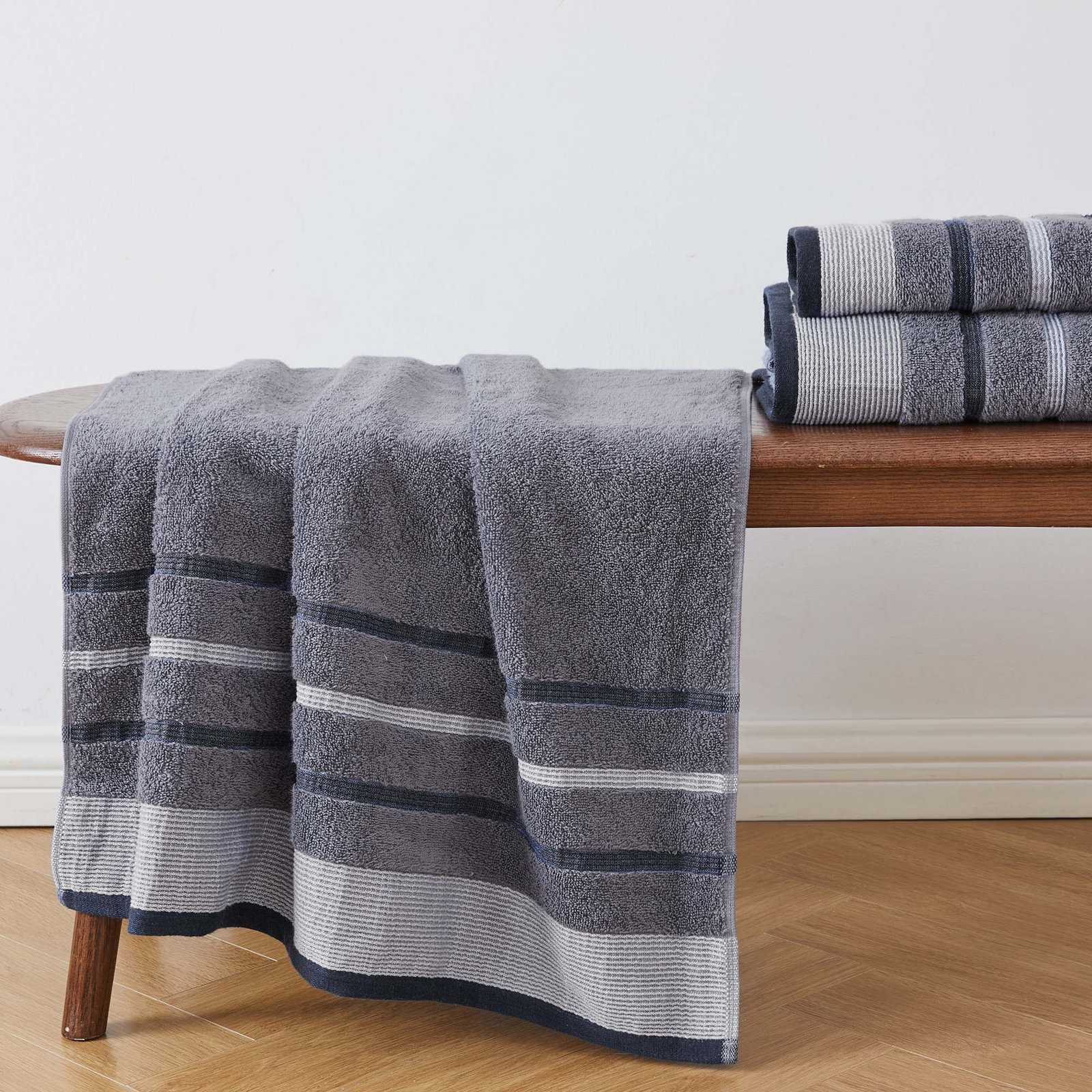 Deanthony Luxury Cotton Decorative, 6 Piece Towel Set, Chambray Blue/White/Navy Blue