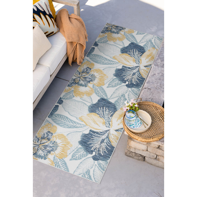 Willson Floral Reversible Flatweave Polypropylene Indoor / Outdoor Area Rug - Navy & Yellow