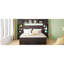 Grand lit polyvalent en bois massif de conception moderne avec prises intégrées pour un confort accru dans la chambre à coucher