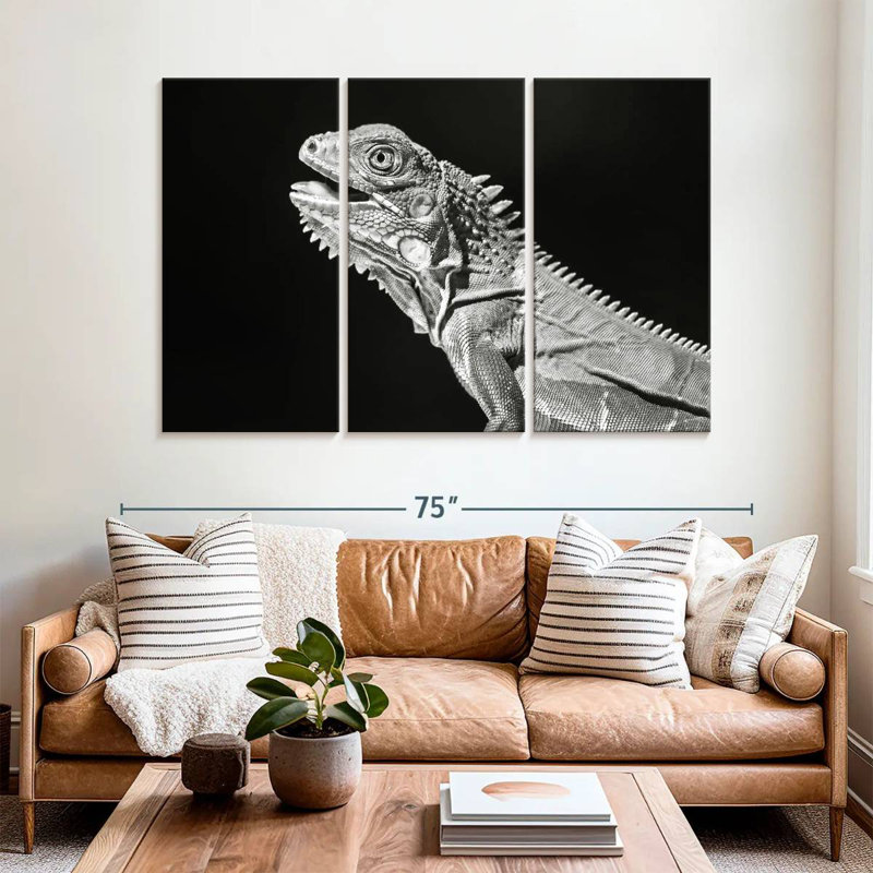 Iguane monochrome, H 42 po x l 65 po
